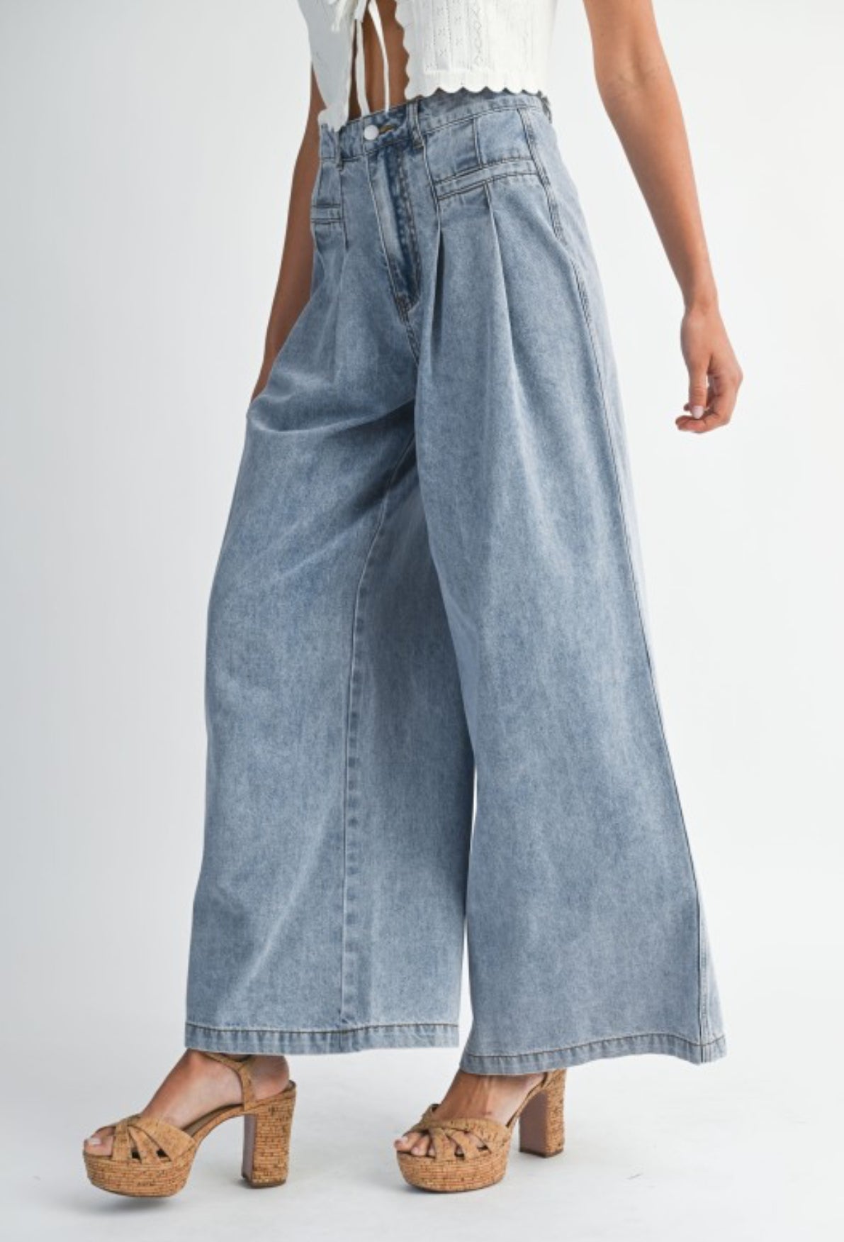 Pleated Wide Leg Jean